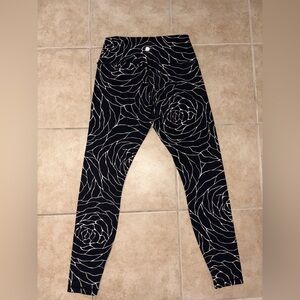 lululemon athletica Black and White Patterned Leggings